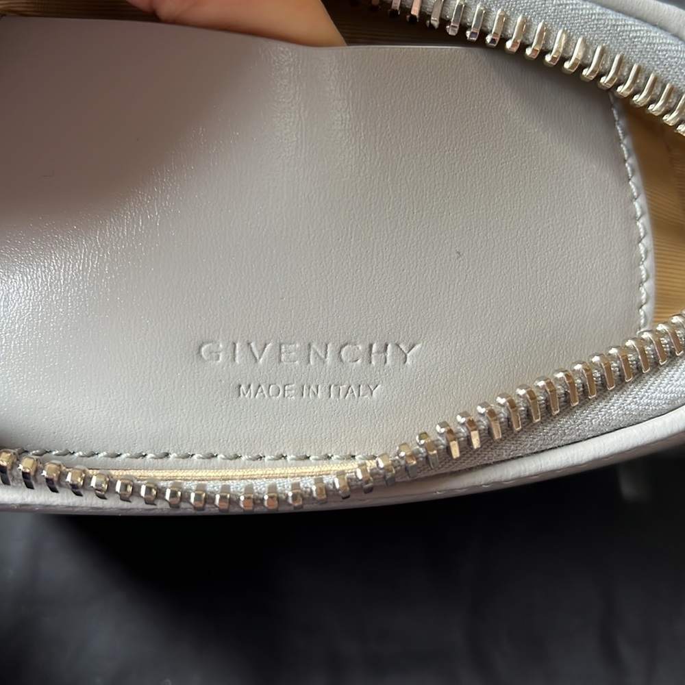 Givenchy Nano Antigona Leather Crossbody Bag Gray - Picture 9 of 12